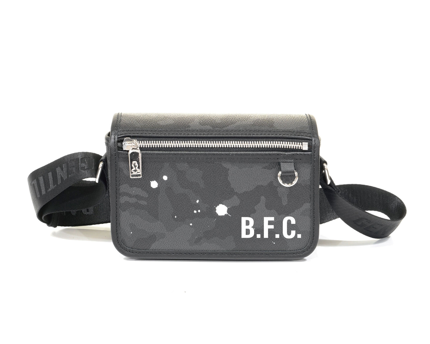 B.F.C. × Gentil Bandit スモールクロスボディ コラボモデル(BLACK CAMO)