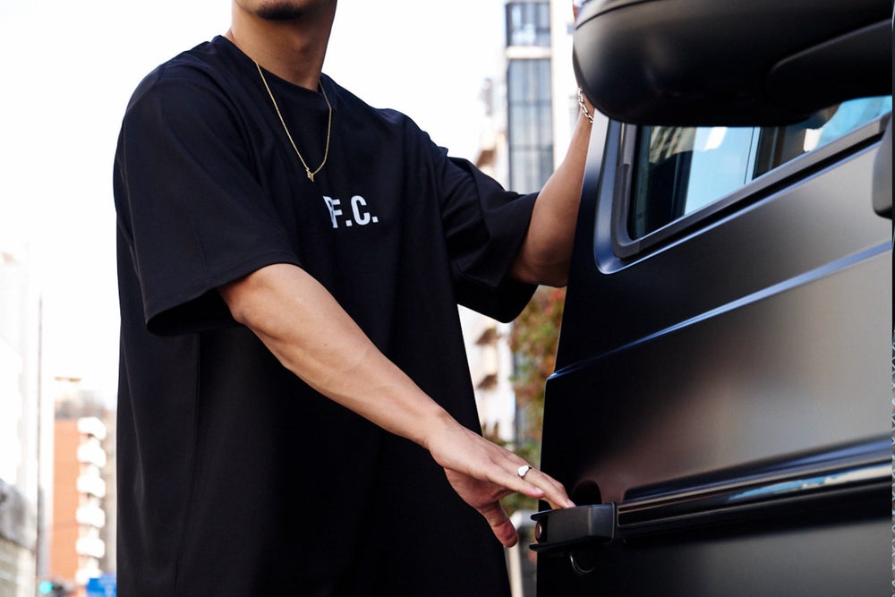 【夏を乗り切る新習慣】「Tシャツ」を変えるだけ。大人のためのクリーンな夏コーデ始めました