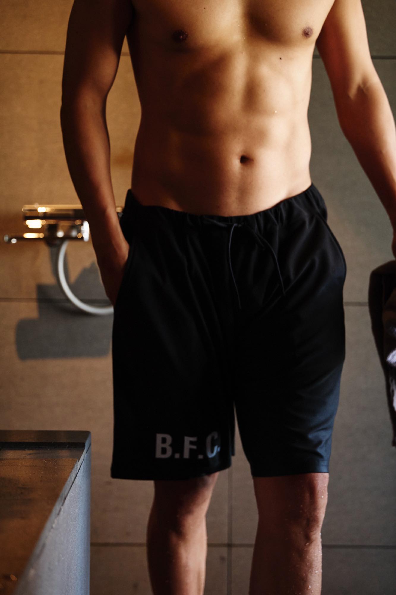 B.F.C. ダブルロゴ シグネチャーショーツ